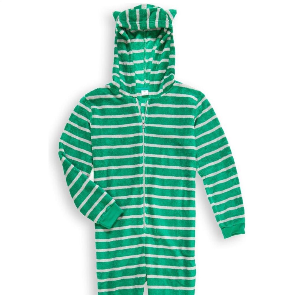 TUCKER & TATE ONESIE